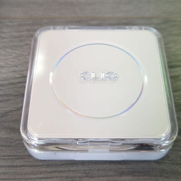 CLIO Kill Cover Foundation Cushion 19N Porcelain - Picture 4 of 5